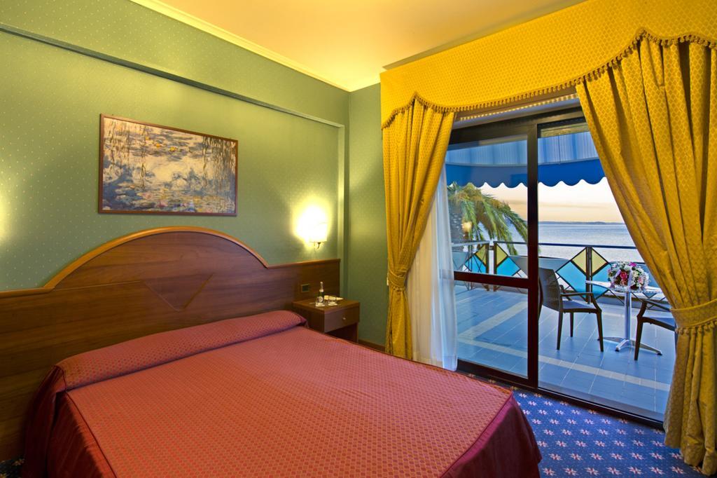 Hotel Lido - Beach And Palace Bolsena Eksteriør bilde